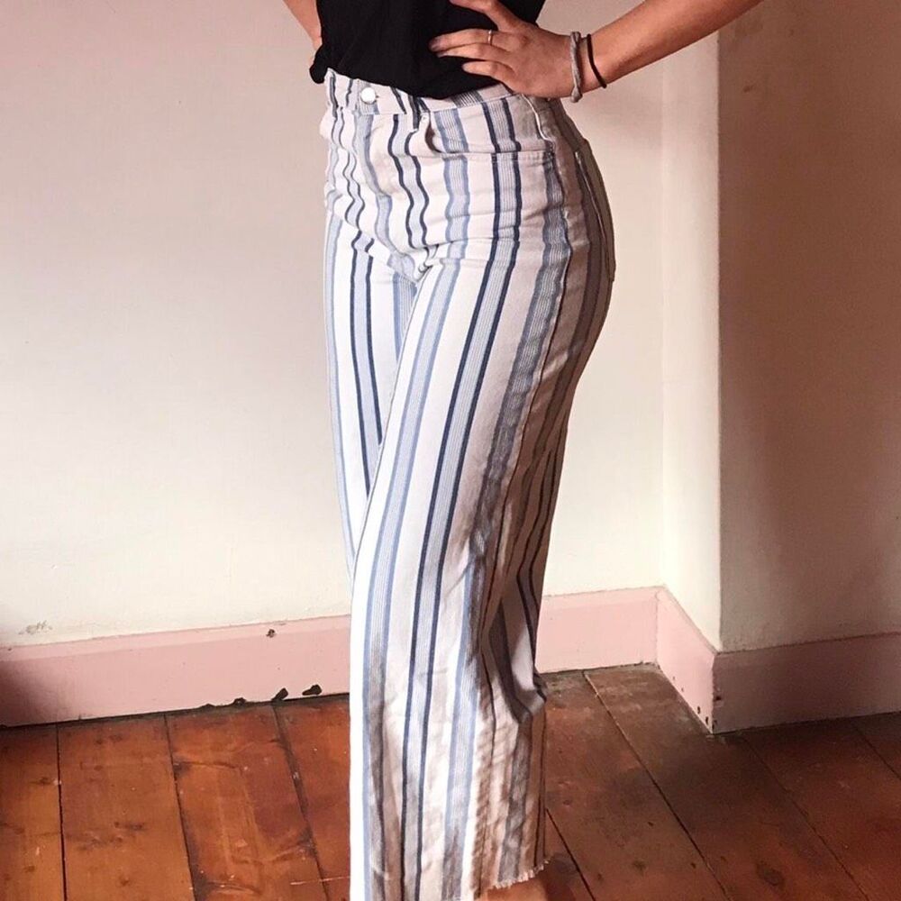 H&M White and Blue Striped Wide leg Sailor Jeans Cropped Raw Hem Size 6